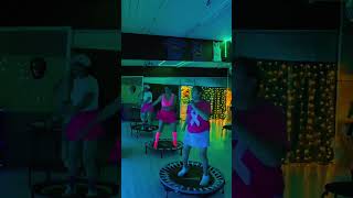 MIni trampoline trampolineexercise trampolineworkout brinca jumpingbouncy cardiodancefitness [upl. by Rehpatsirhc]