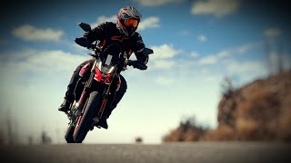 Moto in Action 7η Εκπομπή Season9 DUCATI HyperMotard 698 RVE amp UM Renegade Commando 300 review [upl. by Aynatan]