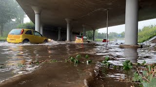 Flinke hagelbuien zorgen voor wateroverlast in regio [upl. by Matazzoni414]