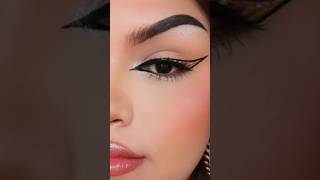 Cute eyeliner tutorial 😍eyemeakup makeuptutorial makeuptips trendingshorts [upl. by Ennasirk]