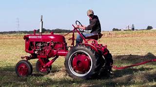 Old Time Hay Making At The Rock River Thresheree steam [upl. by Azil]