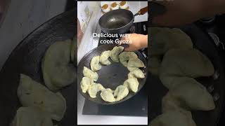 Delicious way to cook Gyoza [upl. by Vicki978]