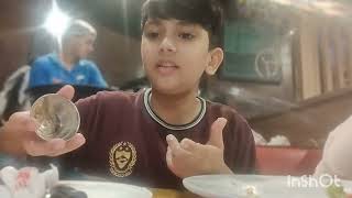 My first vlog🤭Aaj to didi ki photo dekhli restaurant mai [upl. by Lawan22]