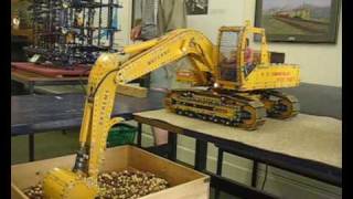 Meccano Excavator [upl. by Odlo]