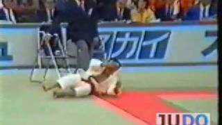 JUDO 1982 Jigoro Kano Cup Thierry Rey FRA  Yoshiyuki Matsuoka JPN [upl. by Josefa]