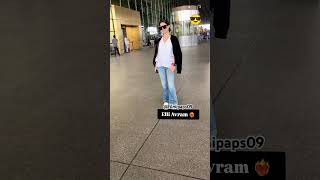 Elli Avram clicked at the airport 🥰✈️  bollywood reelsoftheday airportlook airportstyle viral [upl. by Eikin604]