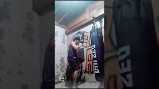 Combinação simples que funciona no treino de boxe boxe academia atividadefisicaemcasa mma [upl. by Bainbrudge]