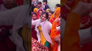 matak chalungi song full original video viral dance priyankarawatofficial7977 [upl. by Valerio461]