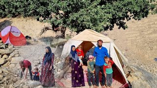 Setting up a tent for night rest and shelter for the Shahin family [upl. by Prunella]