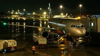 One Minute Flight Experience Jetstar Asia 3K688 Kuala Lumpur to Singapore [upl. by Pasia]