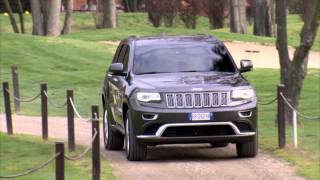 Makyajlı 2013 Jeep Grand Cherokee detayları  sürüş bilgileri  ototesttv [upl. by Magda919]