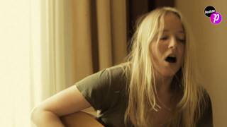 Lissie  When Im Alone  exclusive Live in Paris  lyrics [upl. by Zamir447]