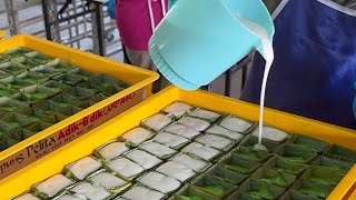 KL Foodie  Pembuatan Tepung Pelita [upl. by Navac324]