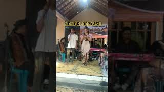 Memori Berkasih duet [upl. by Akkin]