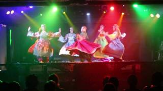 Gonjeshkake Talai  Afghan dance  Qataghani pop by Pariya Dance Ensemble [upl. by Sinnaiy103]