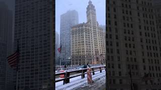 Chicago 🇺🇸❤️❄️ the dream city drive in snowstorm ❄️☁️⛄️🤍 do you love the magic of a snowfall ✨ [upl. by Omle]