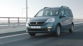 Peugeot Partner Tepee Full Electric 2018 Officiel [upl. by Alexei913]