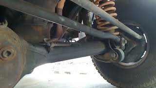 Pt2 Bruces 88 Nissan Patrol  Front Panhard Rod Mounting Bolt Has Become Loose [upl. by Donnie610]