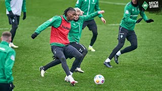 Traumtor von Skelly Alvero amp Isak HansenAarøen legt los Neuzugänge beim WerderTraining im Fokus [upl. by Wit]