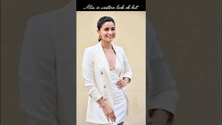 Alia Bhatt western look vs saree look 🖇️❤️ part 2 bollywood music trending [upl. by Neraj]