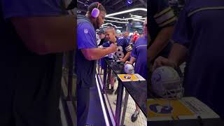 Christian Darrisaw making time for the fans skol [upl. by Blight856]