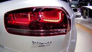 Citroen C4 Picasso 2014 taillight in movement [upl. by Arbua]