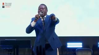 POWERFUL PRAYER CHANT EEEH APOSTLE AROME OSAYI amp MIN GUC [upl. by Anilag677]