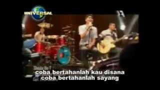 Sheila On 7 akustik live bertahan disana [upl. by Akeem52]