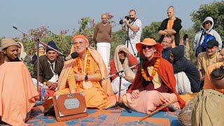 Kadamba Kanana Swami Kirtan at Shesasayi Vrndavana Parikrama 2022 [upl. by Newlin571]