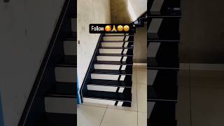 जीने का डिज़ाइन कितना ख़ूबसूरत है ये डिज़ाइन लगवाओ घर मेंjeena stairs stairdesign tiles granite [upl. by Silera]