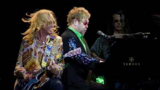 22  Im Still Standing  Elton John  Live in Youngstown [upl. by Gabbie178]