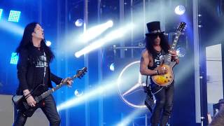 World on Fire Anastasia Slash ft Myles Kennedy and The Conspirators on Jimmy Kimmel LIVE 91218 [upl. by Miarfe873]