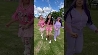 Tipos de amigas cuando salen comedy ​⁠fernandamendezzz ​⁠lolitacaramelo [upl. by Yelrah]