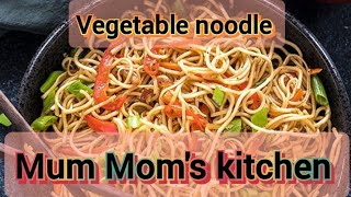 குழந்தைகள் விரும்பி உண்ணும் நூடுல்ஸ் செய்யலாம் வாங்க 🍝 vegetable Noodles recipe 🤤 [upl. by Bowles]