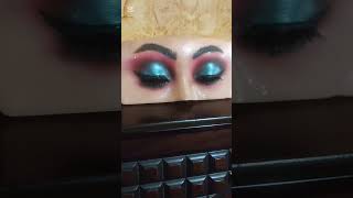 Green Eye Makeup makeupvedio eyemakup foryou viralreelsreelsvedioyputubereels [upl. by Rodablas]