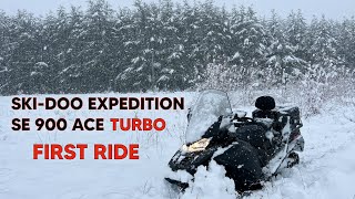 First Ride With The Ski Doo Expedition SE 900 Turbo Off Trail  Fields In a Snow Storm 2022  2023 [upl. by Rhiamon]