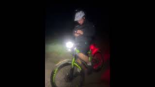 Il faut pédaler qu’il a dit le barbu 🚴‍♀️ Tu veux perdre du poids Macha⁉️ humour bike sports [upl. by Pauly]