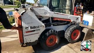 Bobcat S510 oil change [upl. by Amikan415]