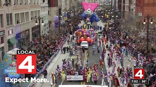 29 floats 100 big heads  Numbers for Americas Thanksgiving Parade presented by Gardner White [upl. by Felicity]