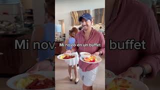 Mi novio VS yo en un buffet de un hotel pareja viajes travel [upl. by Fayth655]