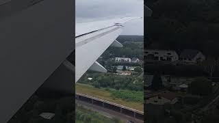 Landung Hamburg Airport🛬 reisen travel hamburg flugzeug emirates dubai plane flightreport [upl. by Ahsieni]