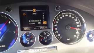 VW Phaeton 30 tdi 225hp acceleration 0220kmh [upl. by Annahsit]