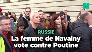 Ioulia Navalnaïa vote lors de la présidentielle russe [upl. by Anyg]