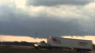 TORNADO west of Rockford above Freeport Illinois 4915 [upl. by Nahtiek]