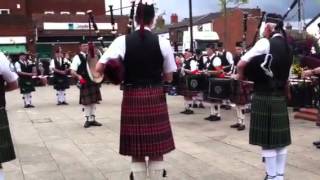 Bolton Scottish pipe band [upl. by Foote]