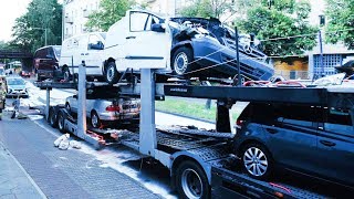 BerlinReinickendorf Autotransporter rammt SBahnbrücke – Verkehr unterbrochen [upl. by Inoek262]