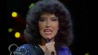 Melissa Manchester Live Performance [upl. by Sairtemed82]