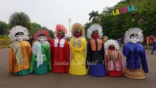 Ondel Ondel Betawi Monumen Nasional Bernyanyi Merdu Lalala Parade Ondel Monas 58 [upl. by Latsryk]