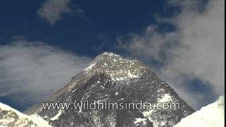 Everest Lhotse and Nuptse jetstream time lapse from Kalapathar [upl. by Ruscio]