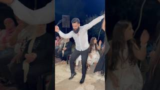 بدك سنة ضوئية لتجيب دبكة الامبواطور 😎 مين بيعرف شو اسم هالدبكة Amazing Dabke [upl. by Weld]